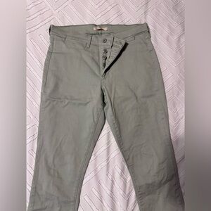 Levi jeans size 32 light blue